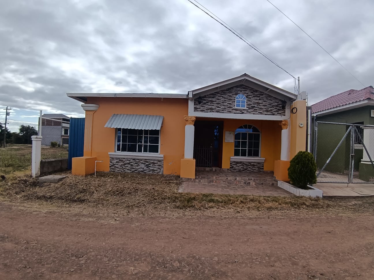 DANLI, EL PARAÌSO